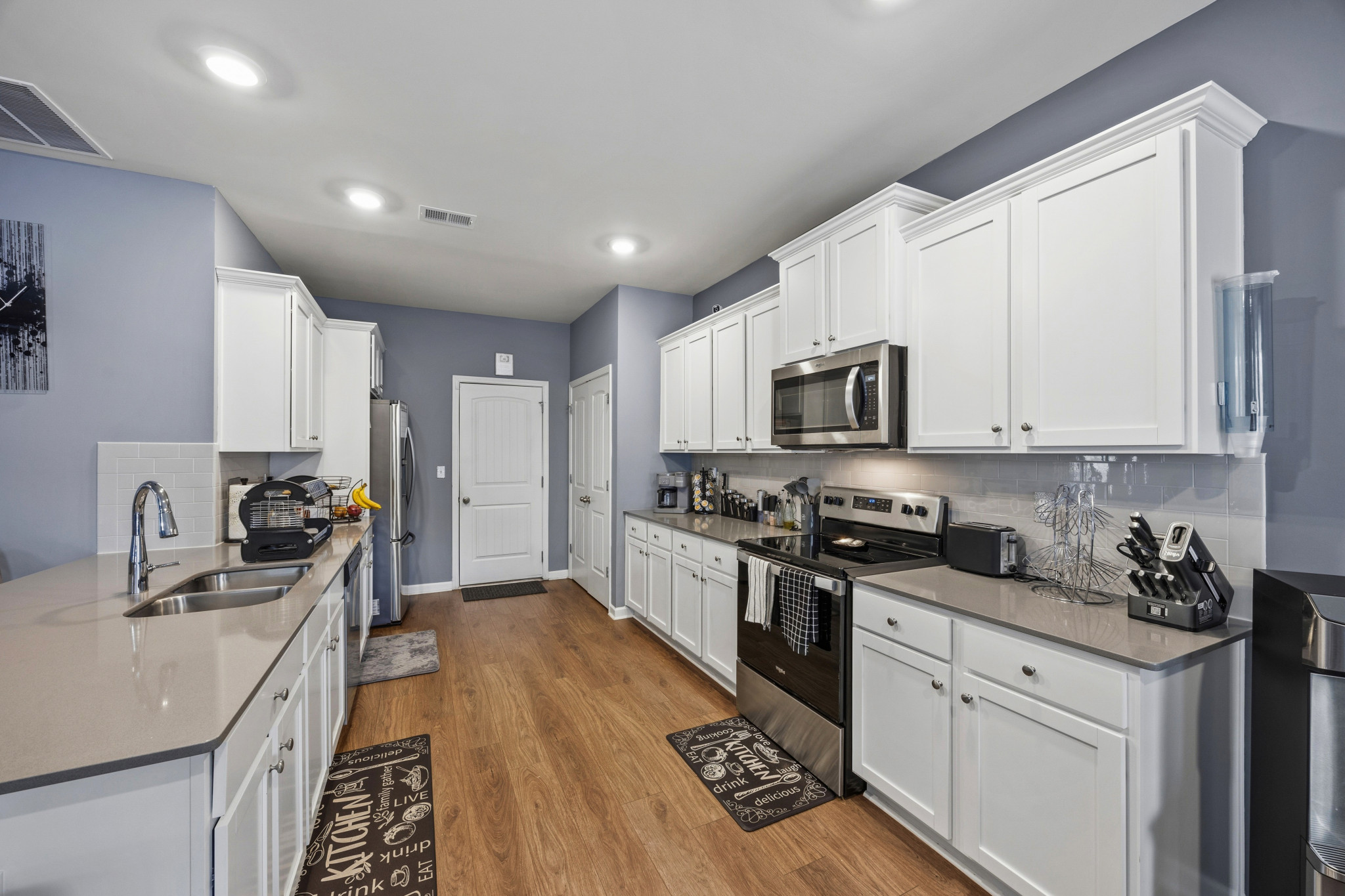 324 Denton Way photo 10