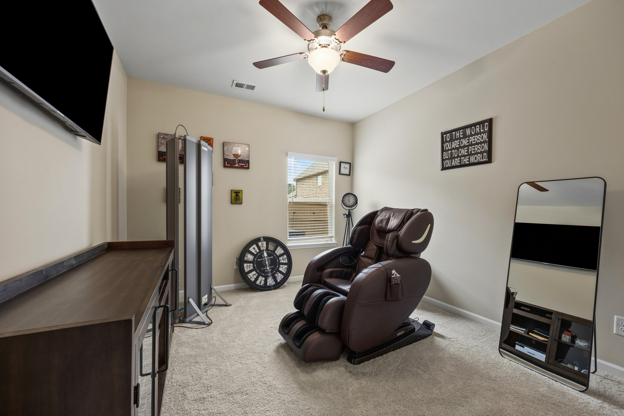 324 Denton Way photo 17